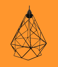 Cargar imagen en el visor de la galería, COLGANTE DIAMANTE CON DISEÑO