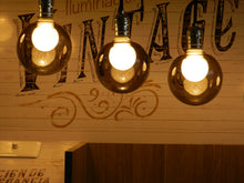 Cargar imagen en el visor de la galería, FOCO LED DECORATIVO NEGRO Y BLANCO