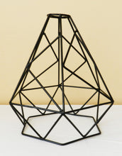 Cargar imagen en el visor de la galería, LÁMPARA COLGANTE CON 5 HERRERÍAS DE DIAMANTE