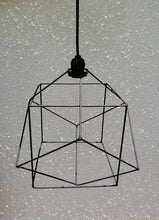 Cargar imagen en el visor de la galería, COLGANTE DOBLE CUBO INVERTIDO