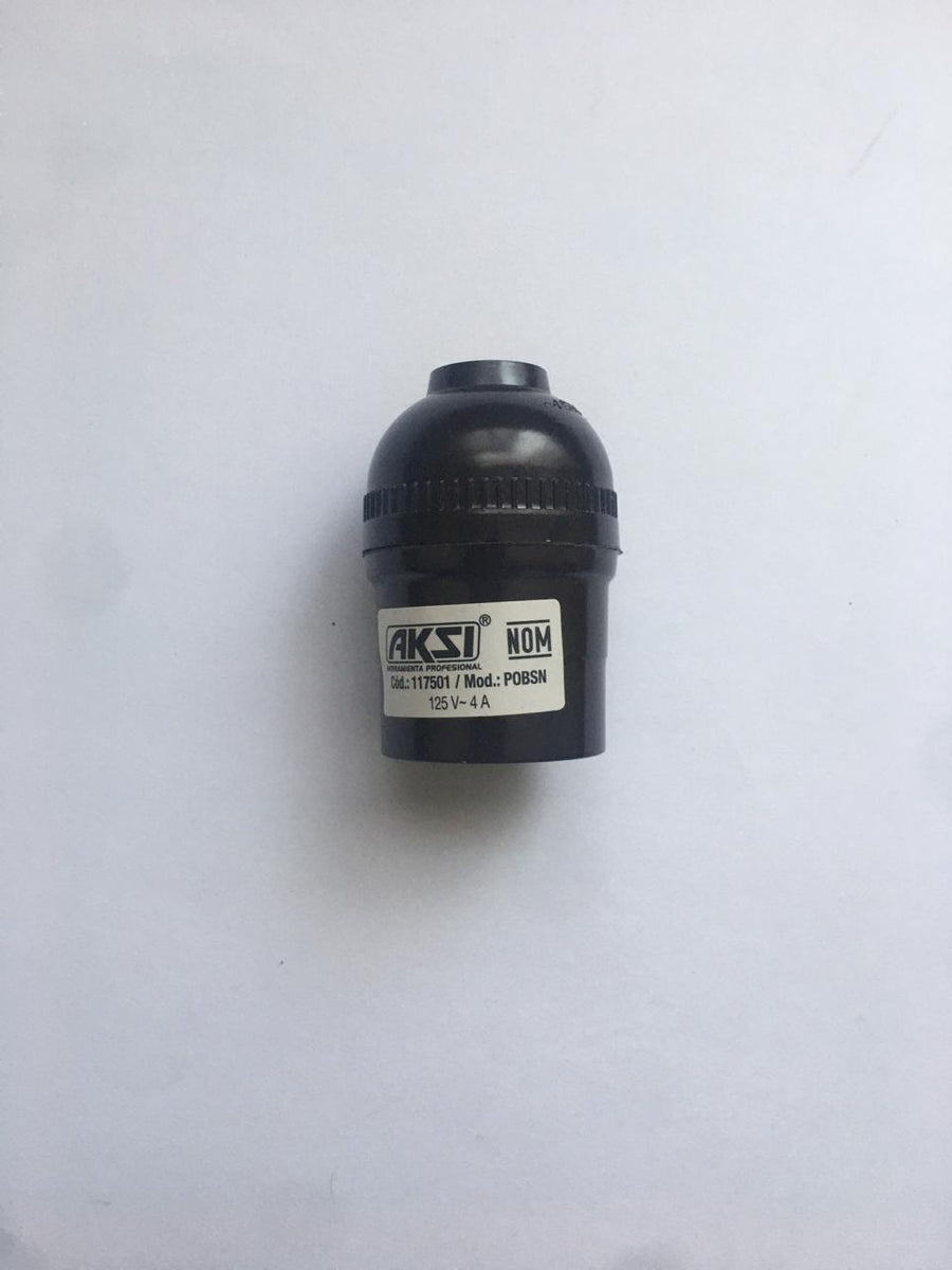 Zocalo De Baquelita Con Interruptor De Cadena Volteck